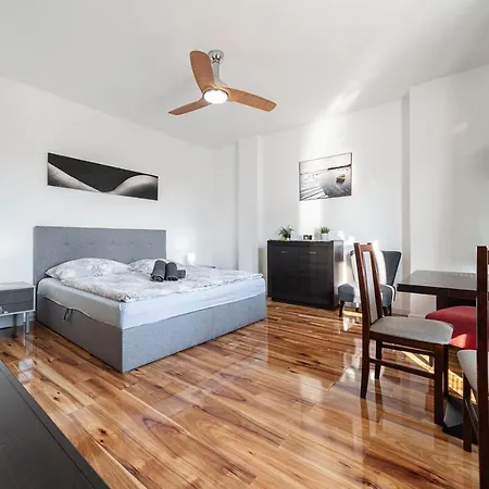 Apartment No10 ,cozy In *
