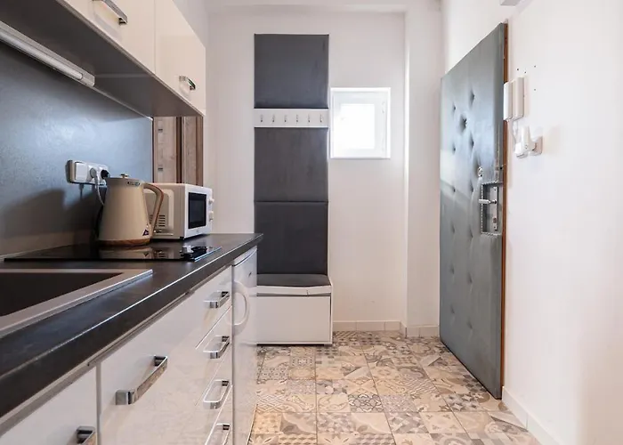 No10 ,cozy In Apartament *